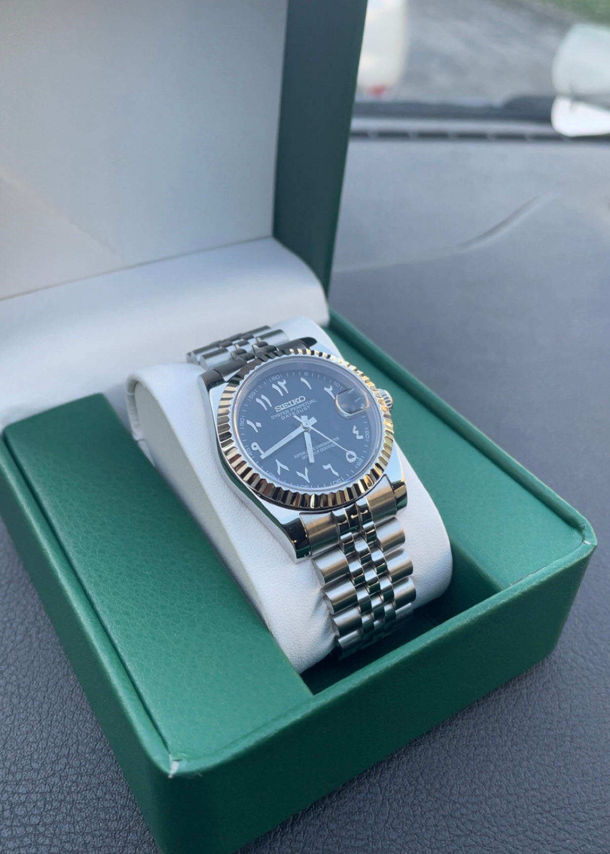 Seiko mod - Black Arabic dial